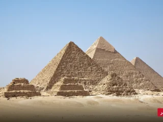 الساعة تُرجَع للوراء: بدء التوقيت الشتوي 2026 في مصر رسميًا الجمعة 30 أكتوبر