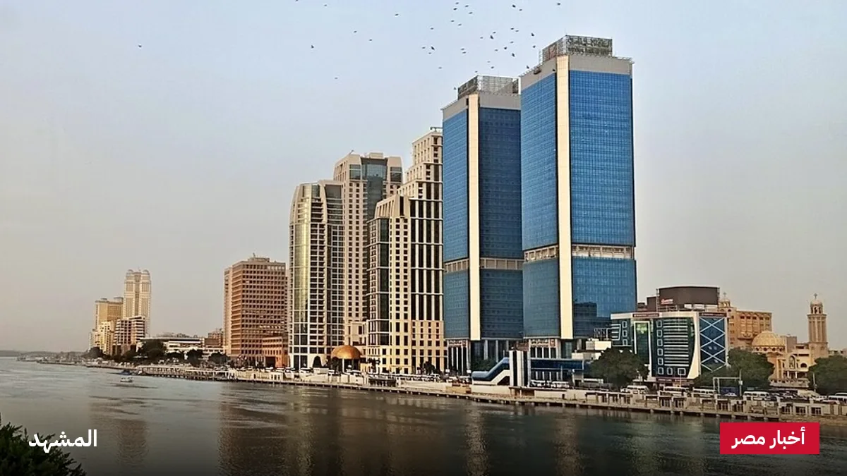 كثافات مرورية متحركة في شوارع القاهرة والجيزة صباح الخميس: تحليل وتأثير على تنقل المواطنين