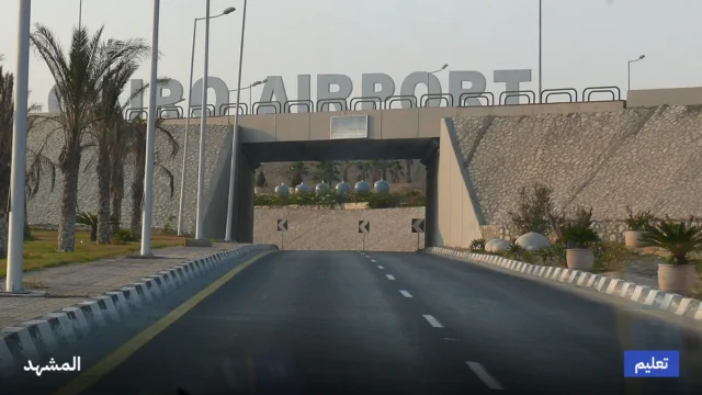 وزير الطيران يستقبل بطلة تحدي القراءة العربي بمطار القاهرة